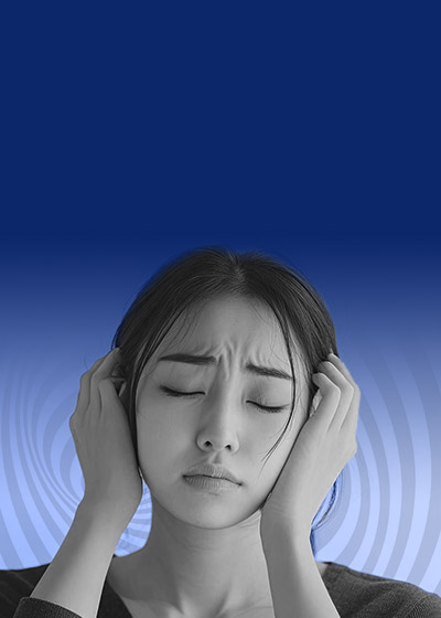<p><br><br><font size=6px><b>어지럼증</b></font><br><font size=5px font color=#e1faa9><br><b>뇌파검사(EEG)<br>뇌MRI / CT</b></font><br><font size=4px font color=#fff><br>ㅡ<br>멈추지 않는 어지럼증<br>평온했던 일상으로 되돌려드립니다</b></font></p>